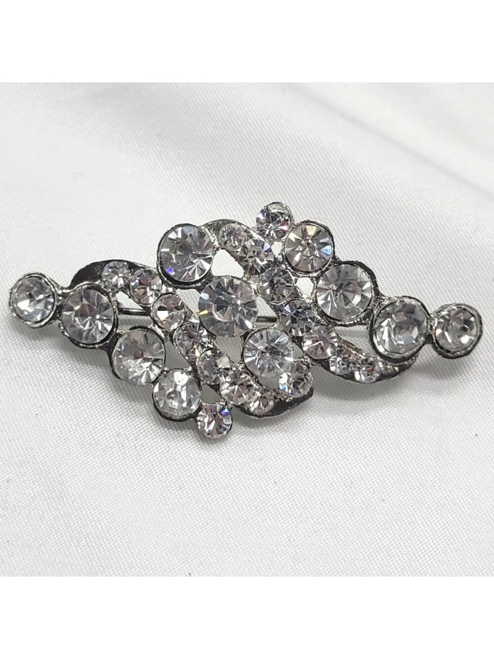 Vtg Rhinestone Brooch Pin  Silver-Tone Sparkling Clear Stones Elegant 2.25"